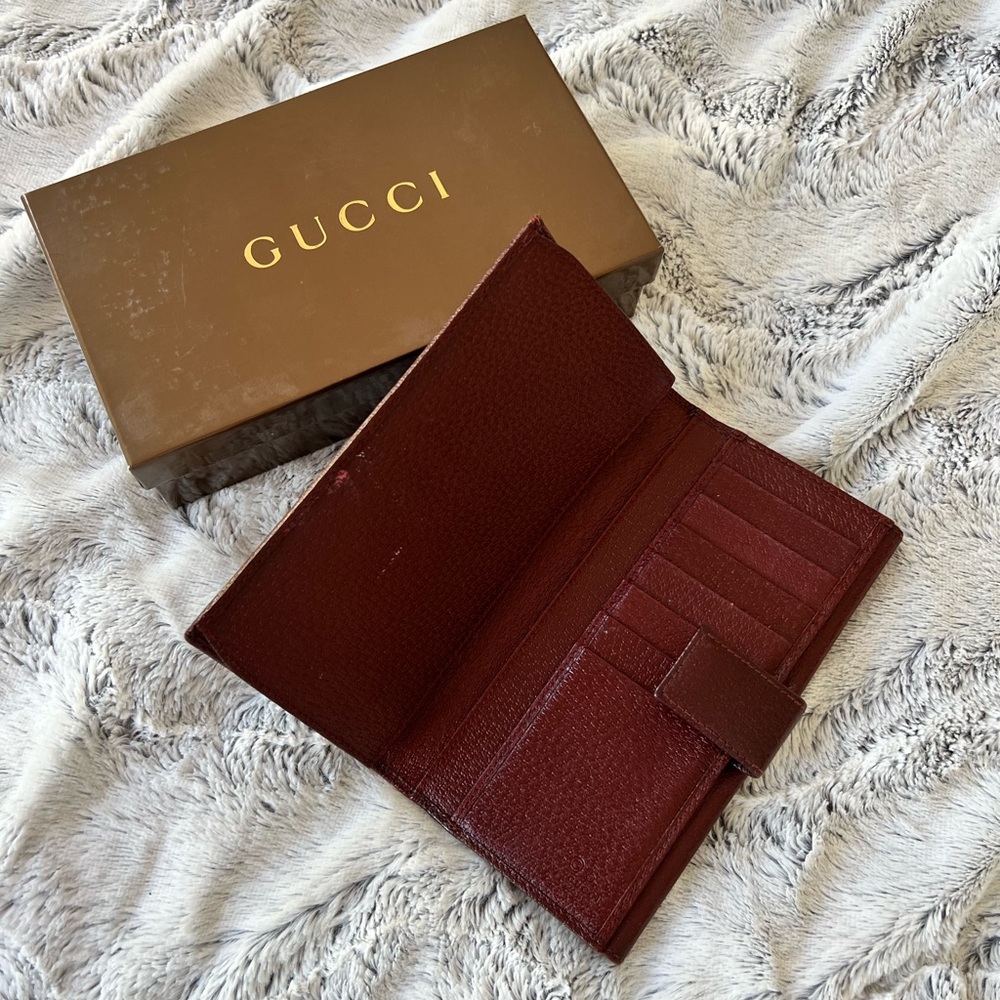 Gucci Wallet - Picture 4 of 4